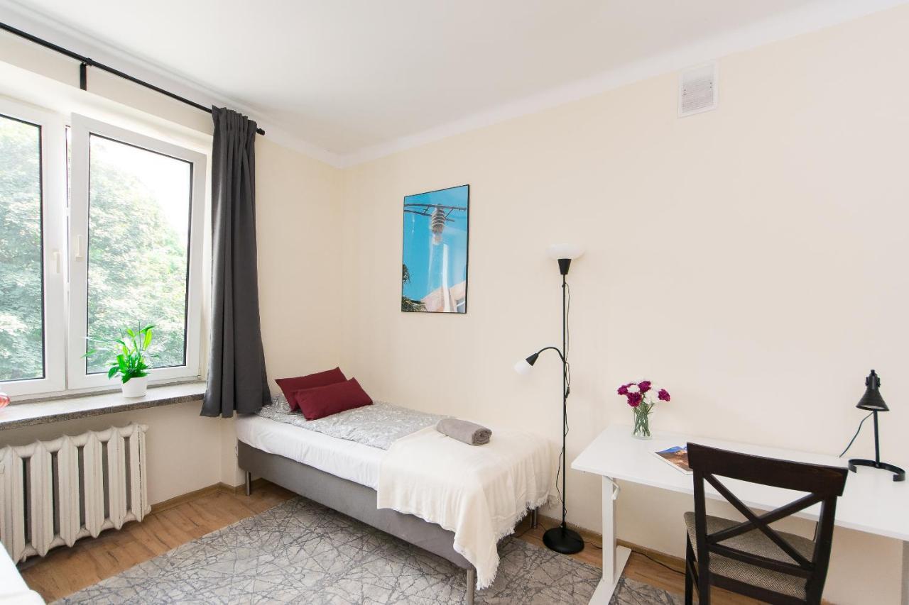 3-Bedroom Flat In City Center P4You Pl Cracovia Exterior foto